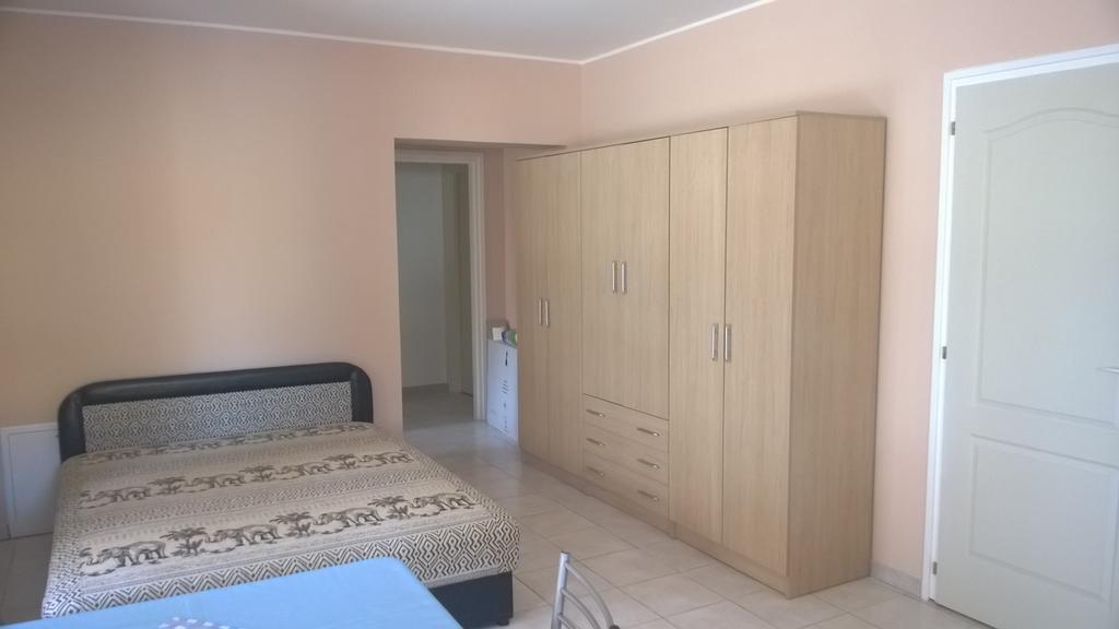 Határmenti Vendégház Zsira Exterior foto